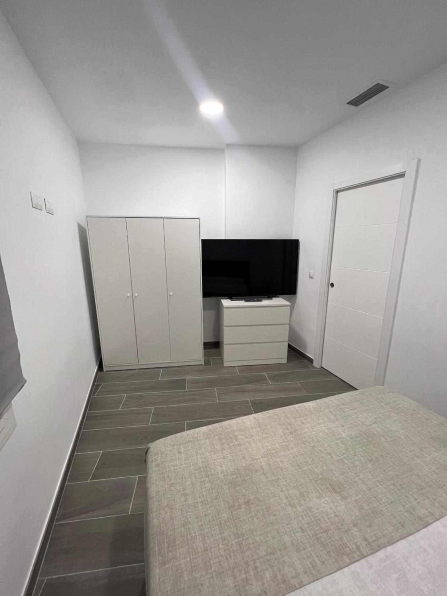 Apartamentos Montalvo Metropolis B Torremolinos Luaran gambar
