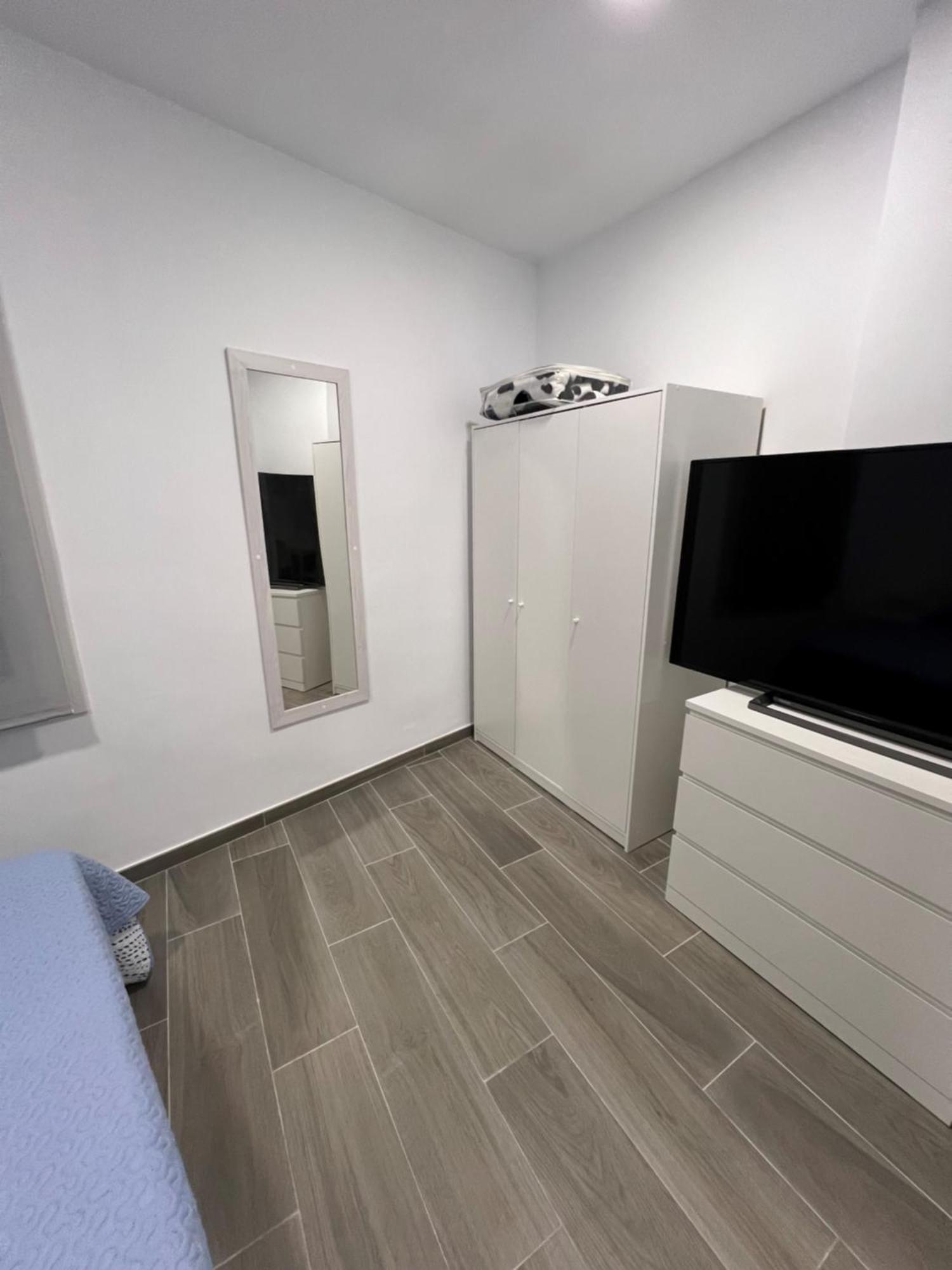 Apartamentos Montalvo Metropolis B Torremolinos Luaran gambar